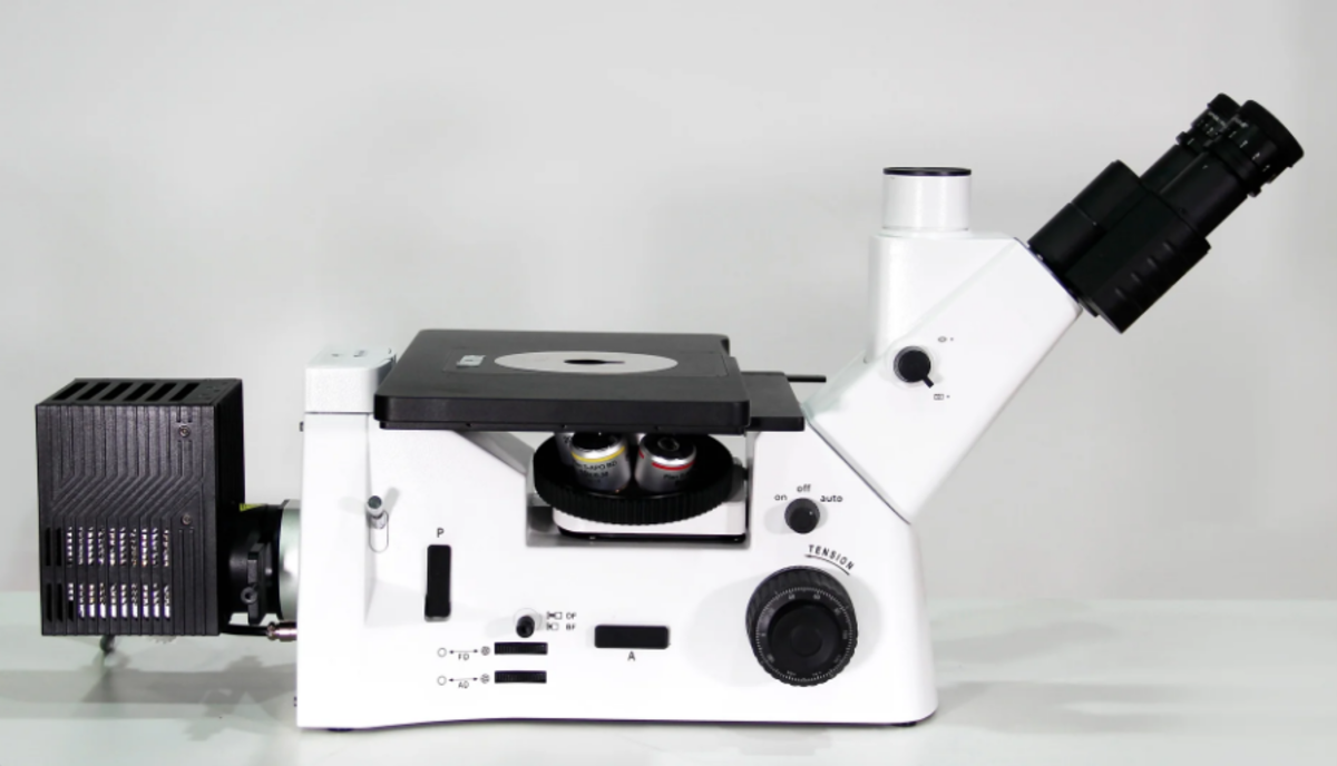 MOTIC PX43MET là mẫu kính kim tương soi ngược được thiết kế tối ưu cho môi trường sản xuất 